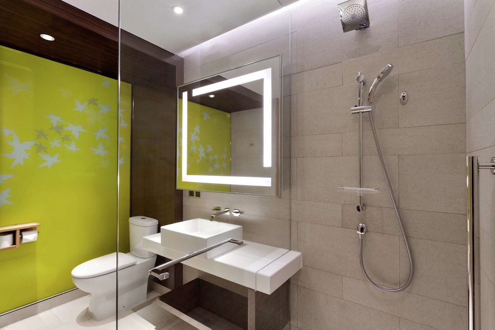 Hilton Garden Inn Shenzhen Bao an 17/49