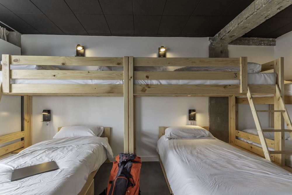 Ekoos Hostel Bilbao 15/50