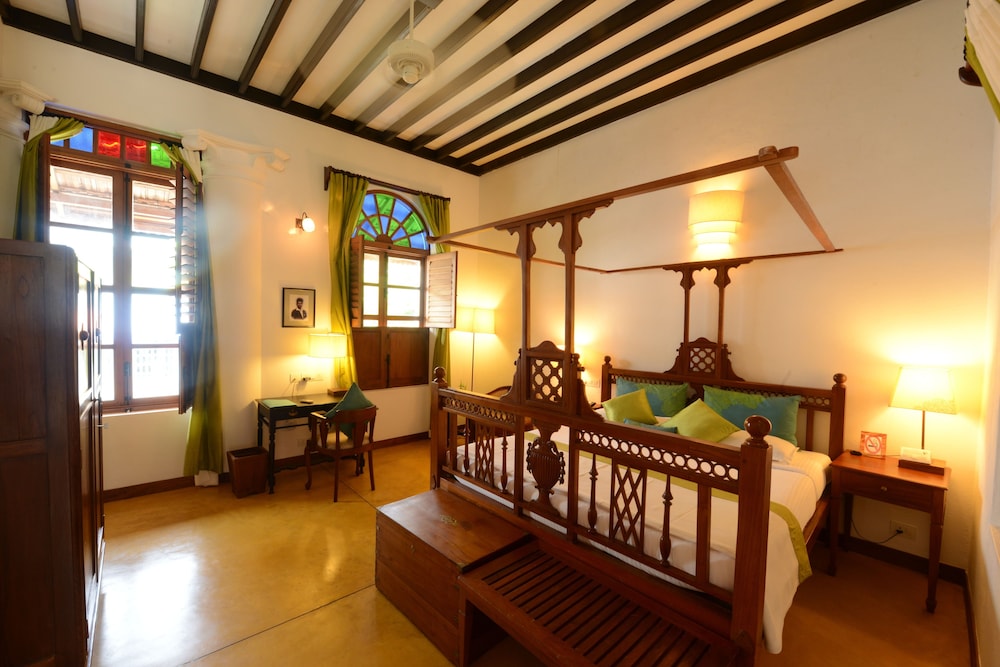 Maison Perumal Hotel & Restaurant CGH Earth 28/40