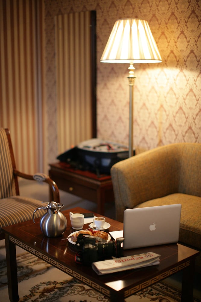 The Residence Suite Hotel 14/42