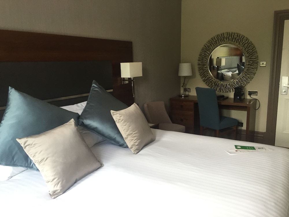 Best Western Chilworth Manor Hotel 21/53