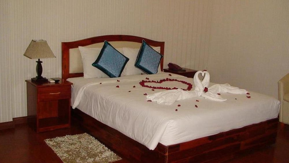 Song Thu Hotel 8/35