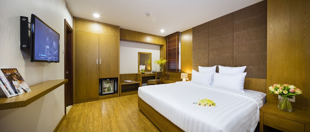 Paradise Saigon Boutique Hotel 11/50