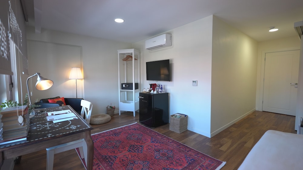 Pertevniyal Aziziye Hotel 39/50
