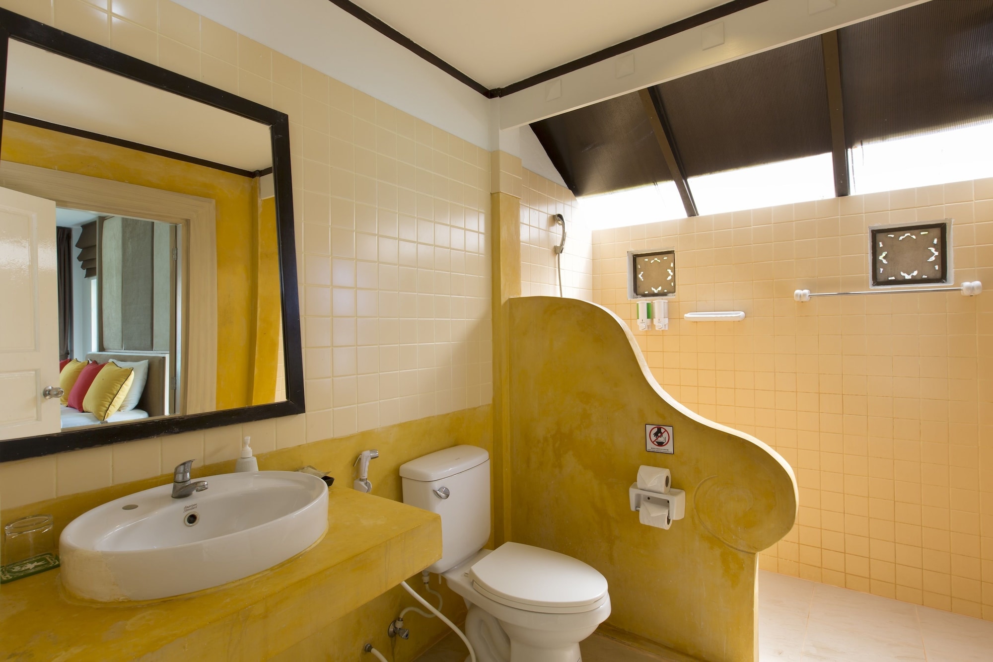 Bay View Resort Koh Phi Phi in PHI PHI ISLAND