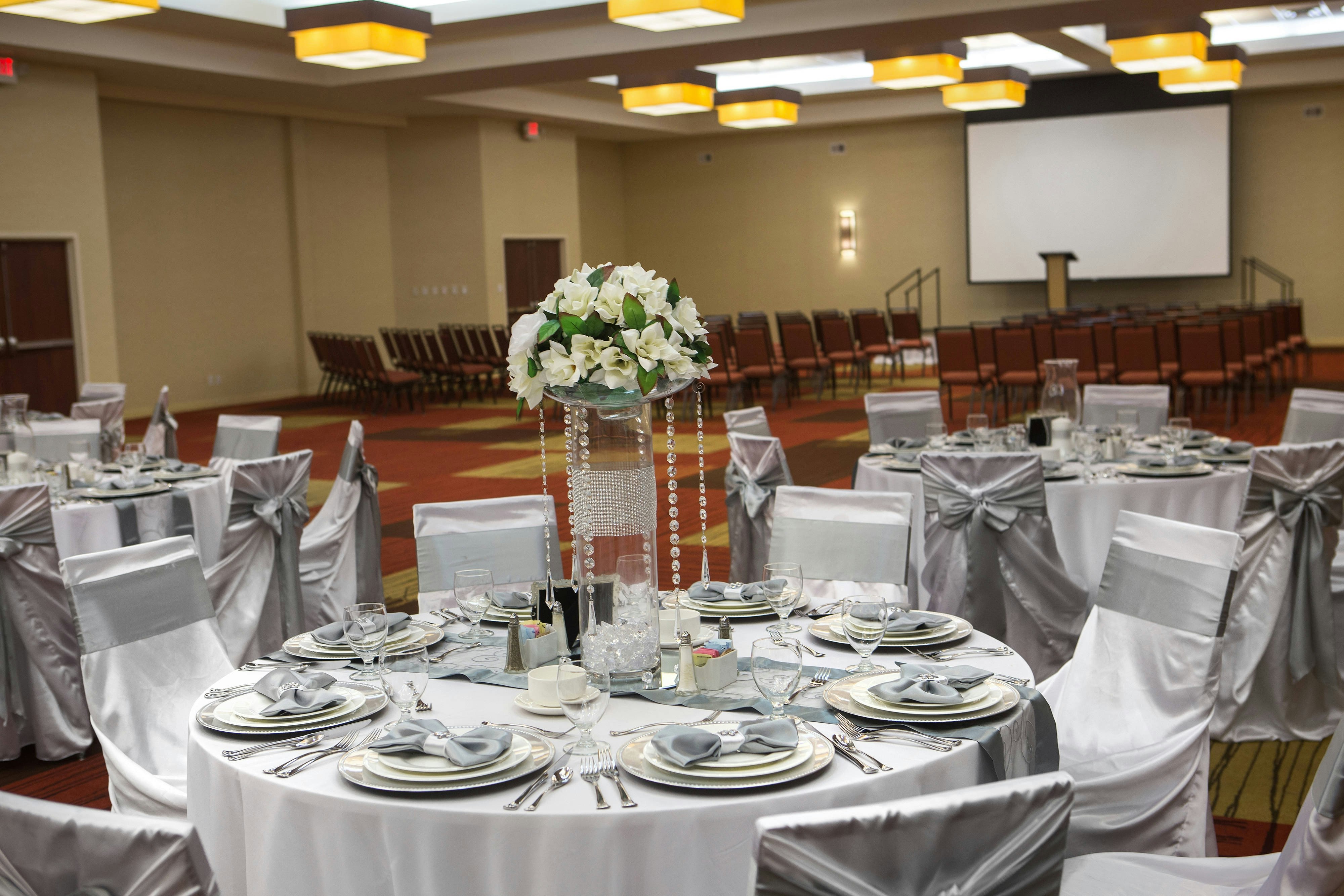 Courtyard Killeen 24/44
