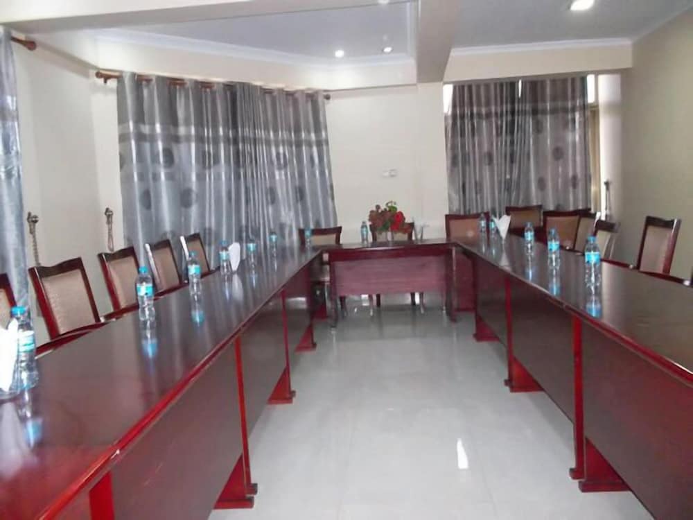 Don Suite Hotel 21/28
