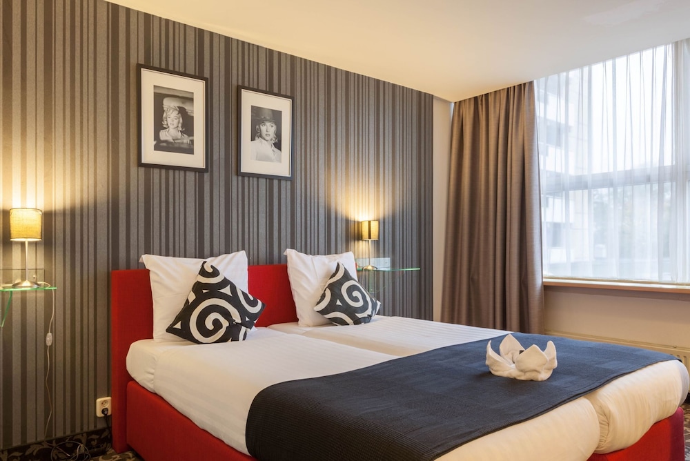 Junior Suite, King Bed