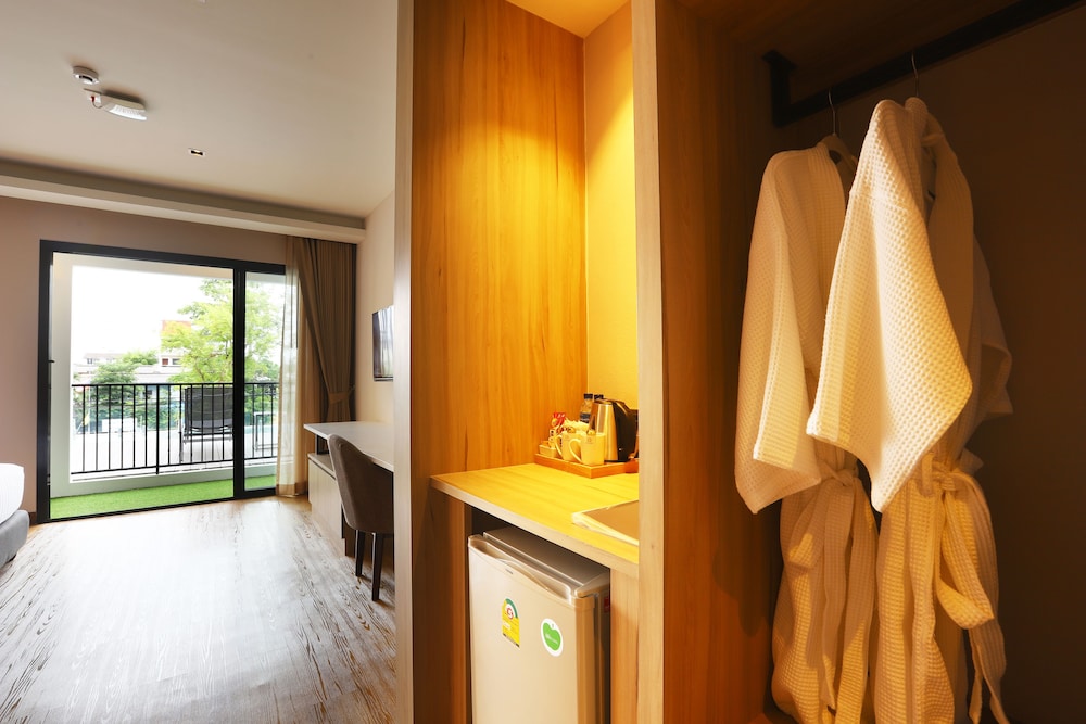 W3 Hotel 16/50