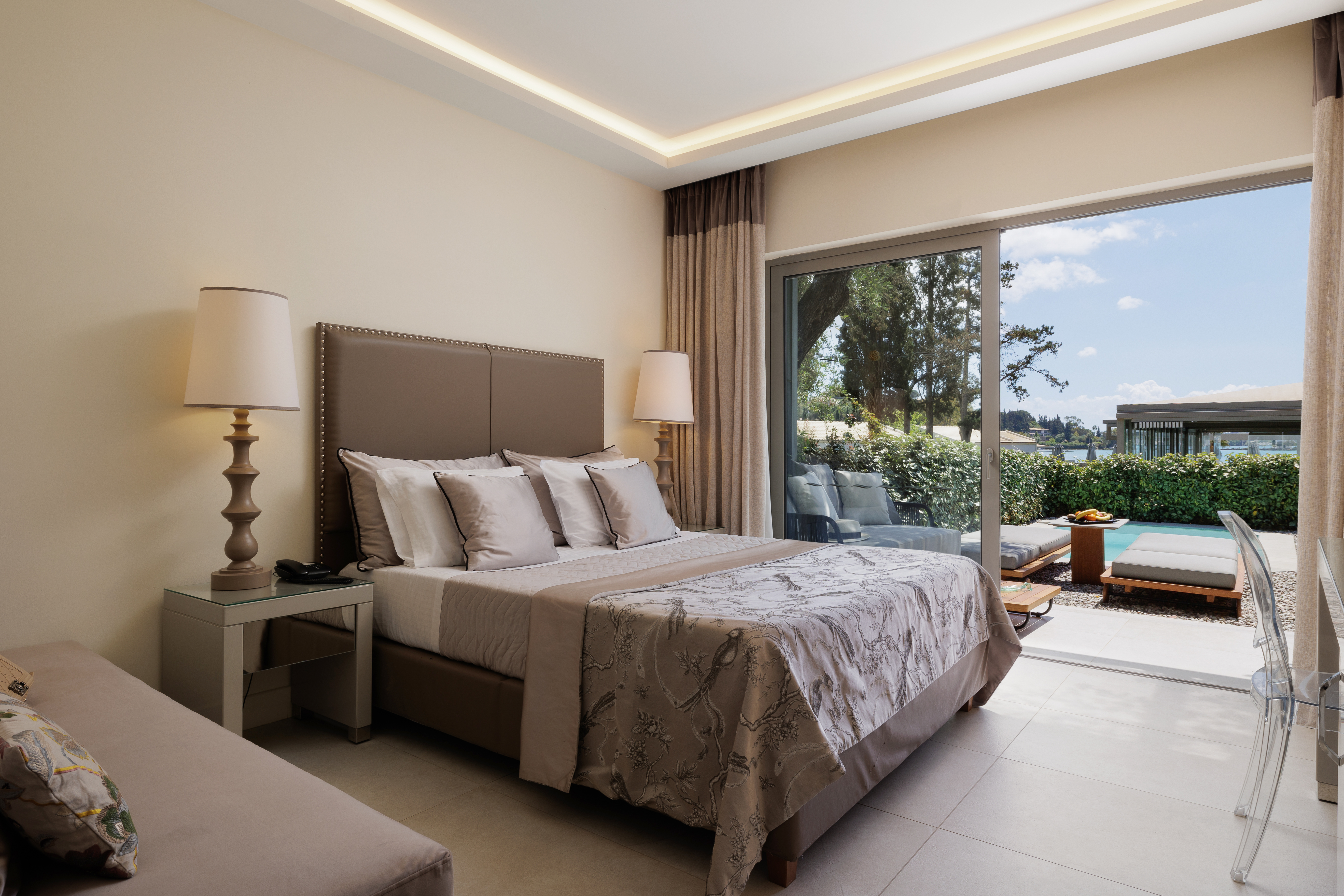 غرفة ديلوكس بسرير مزدوج أو سريرين منفصلين بإطلالة على الحديقة