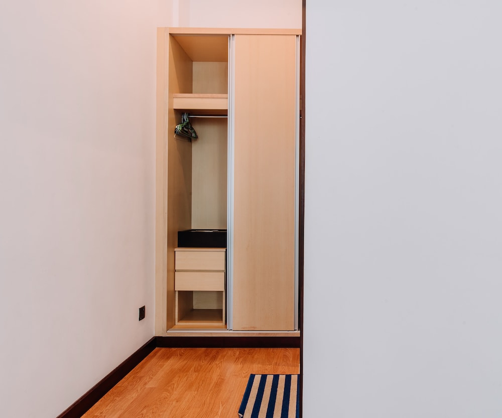 Imperial Suites Serviced Apartment 27/50