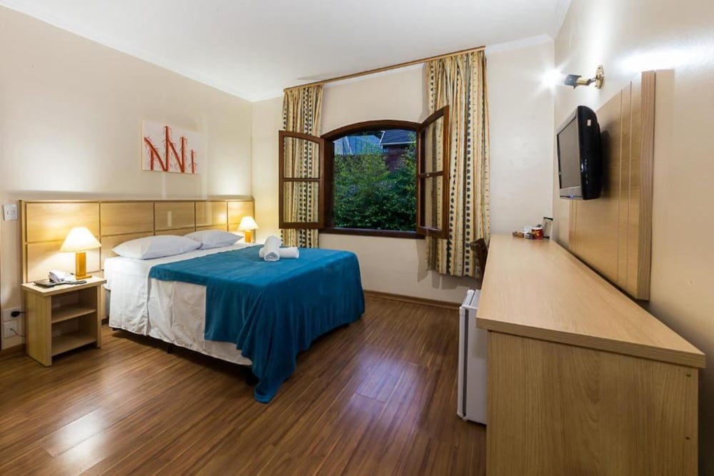 STANDARD, DOUBLE BED