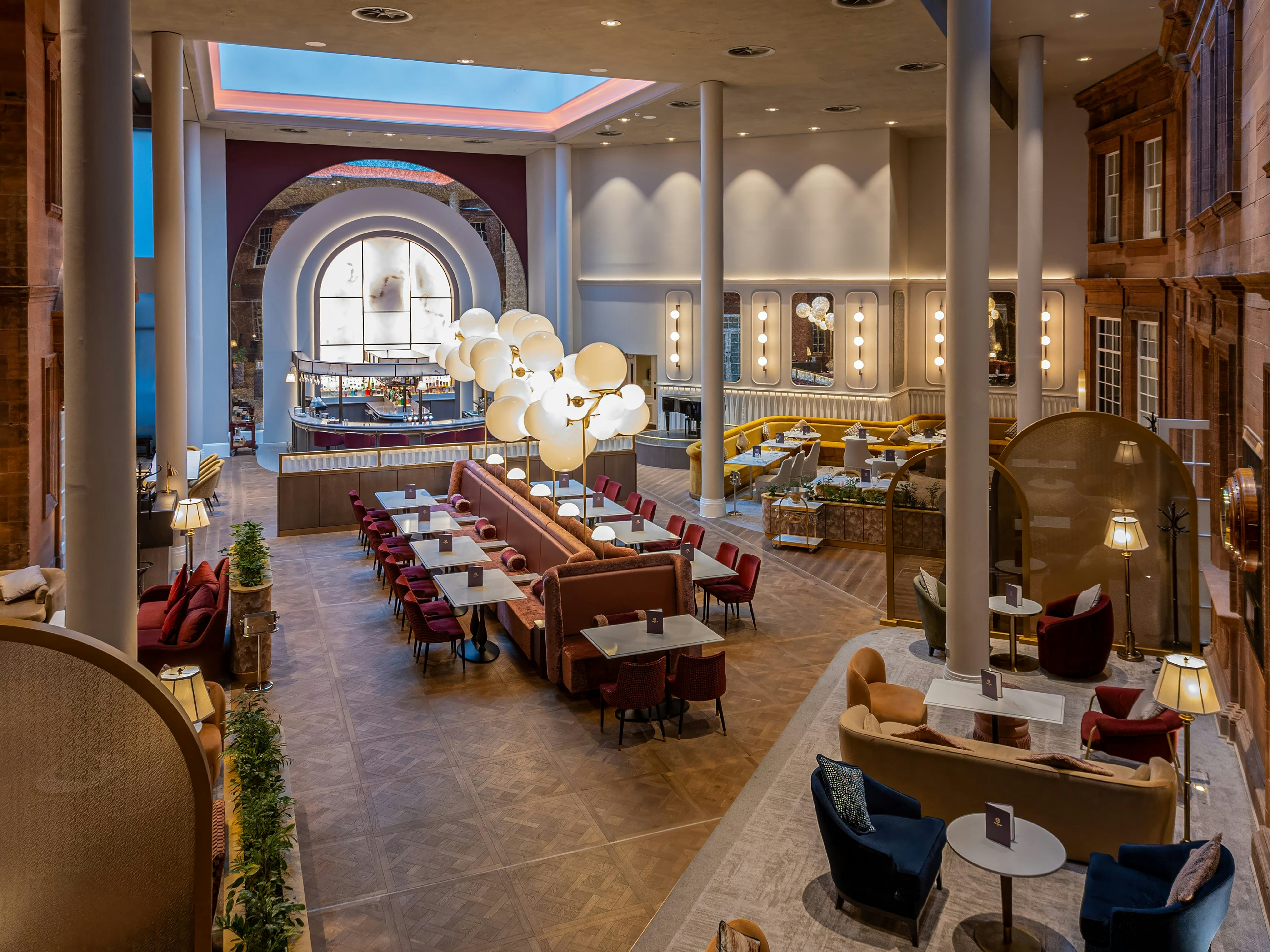 The Caledonian Edinburgh, Curio Collection by Hilton 31/60