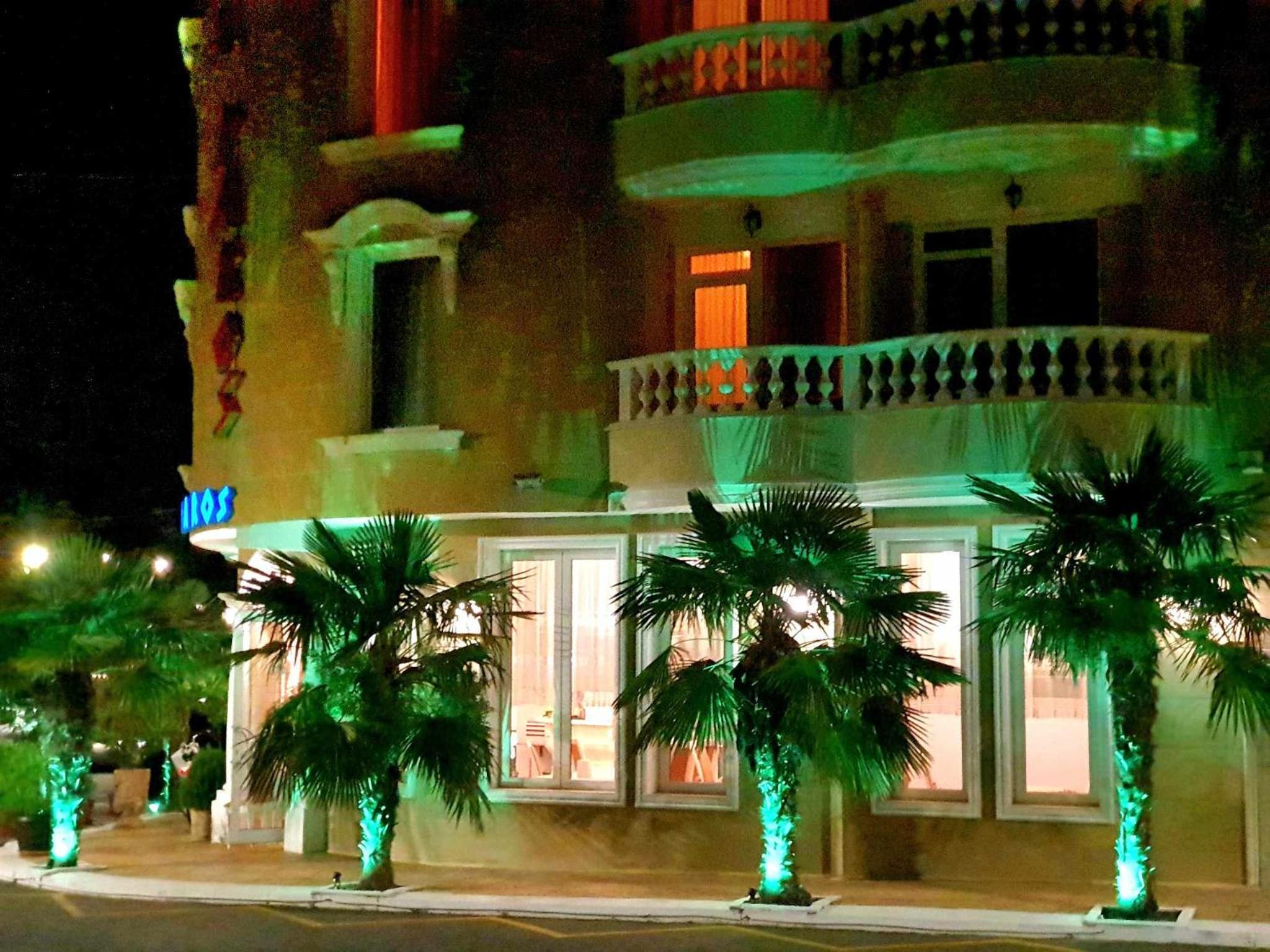Hotel Paros 5/50