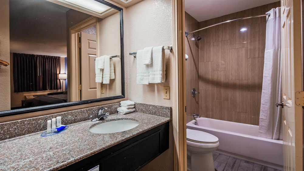 SureStay By Best Western Terrell 12/37