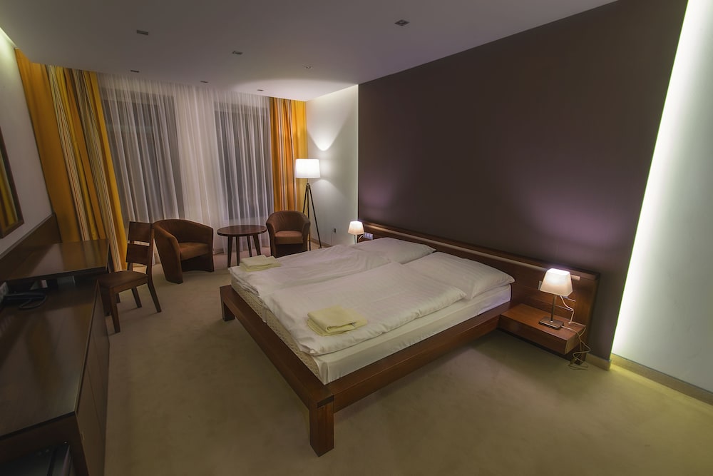 Arkada Hotel 22/56