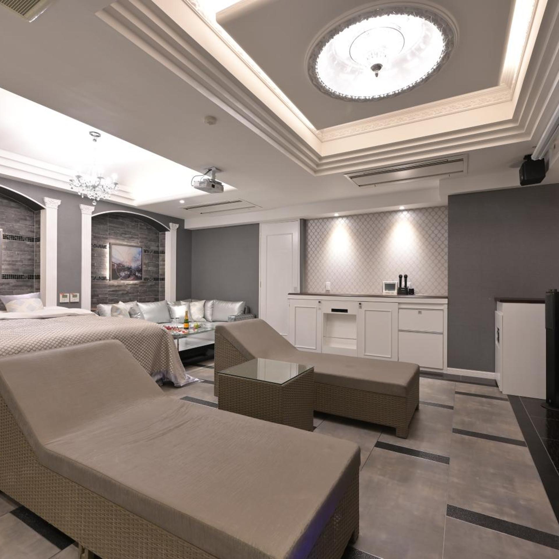 Hotel Crystal Gate Nagoya - Adults Only 41/43