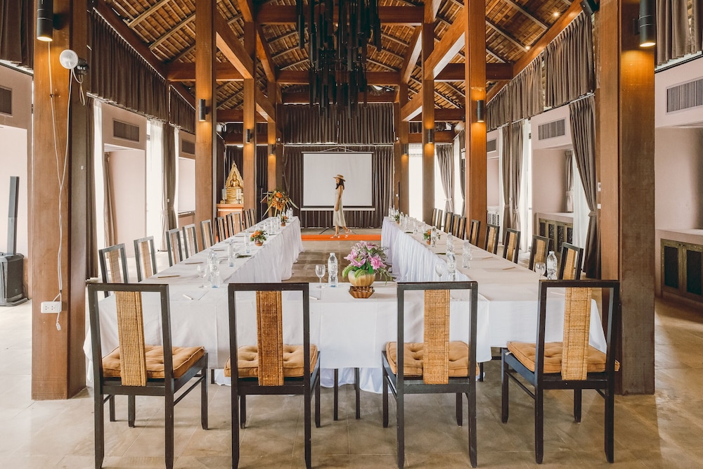 Twin Lotus Resort and Spa - Adults Only 168/181