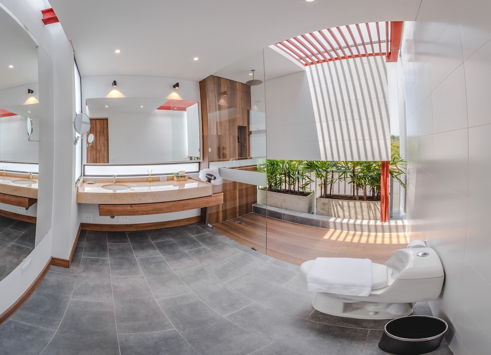 Alko Hotel Integrado 10/70