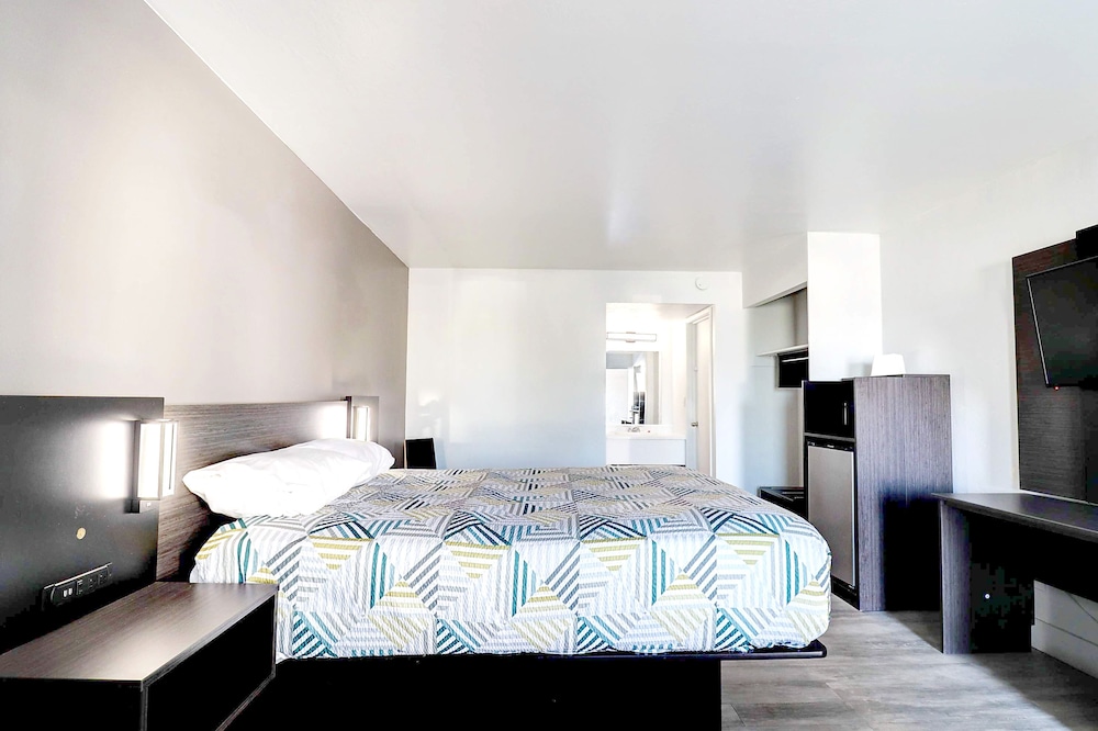 Motel6 Tucson, AZ - East Williams Center 8/17