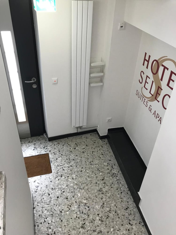 Hotel Select Suites & Aparts 10/50