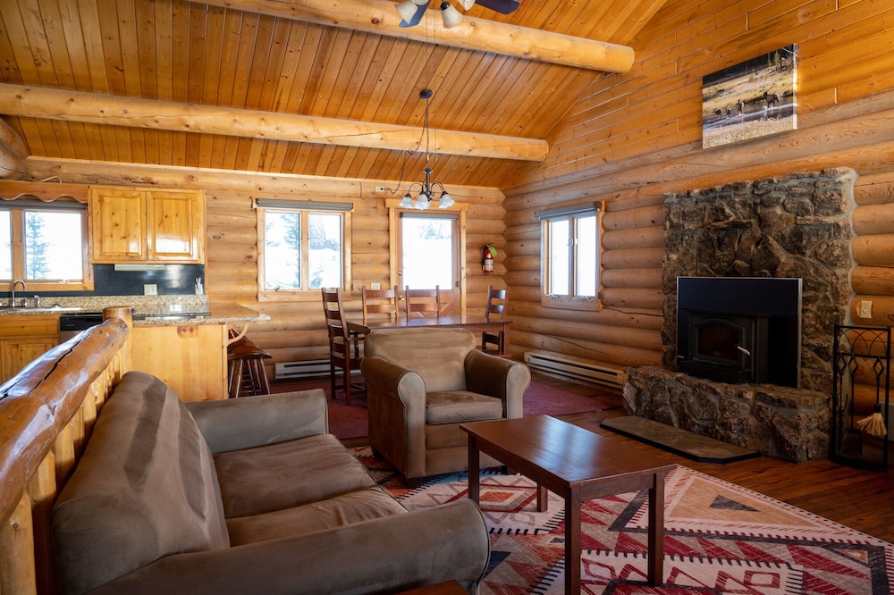 320 Guest Ranch 28/50