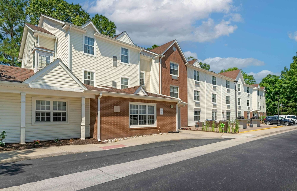Extended Stay America Suites Newport News Yorktown 50/53