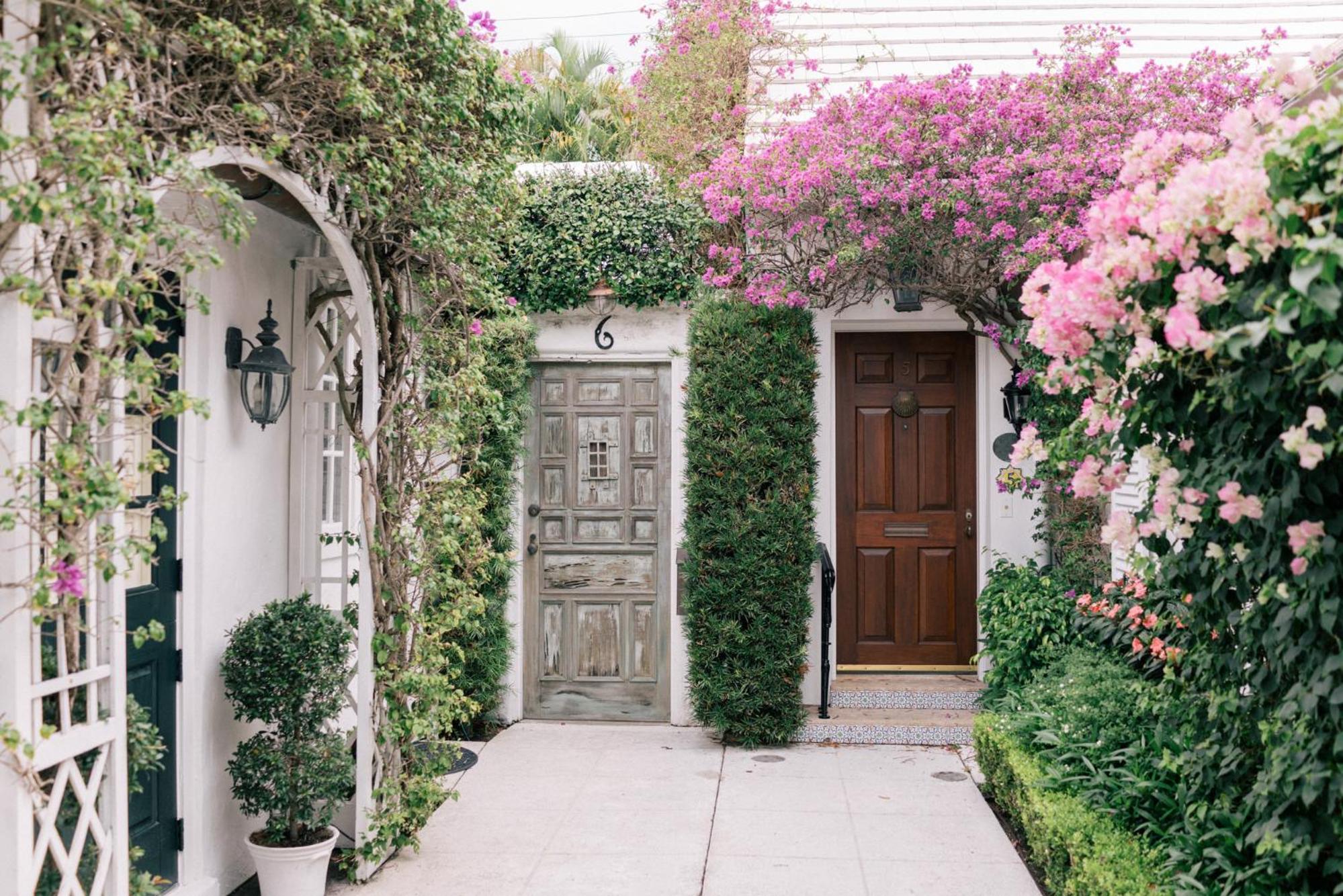 Hemingway Suites at Palm Beach Hotel Island 6/50
