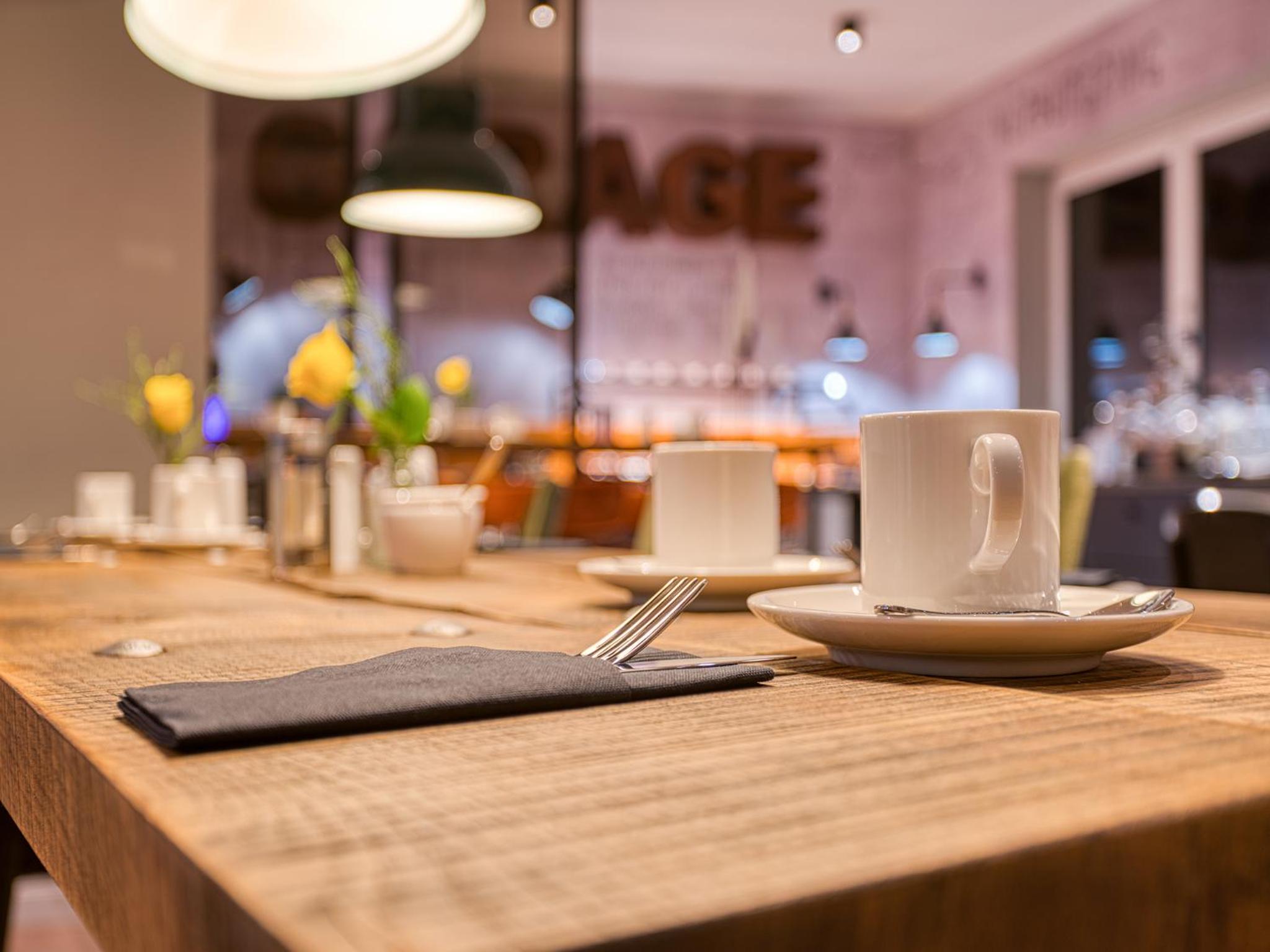 Boutique 025 Ingolstadt 23/50