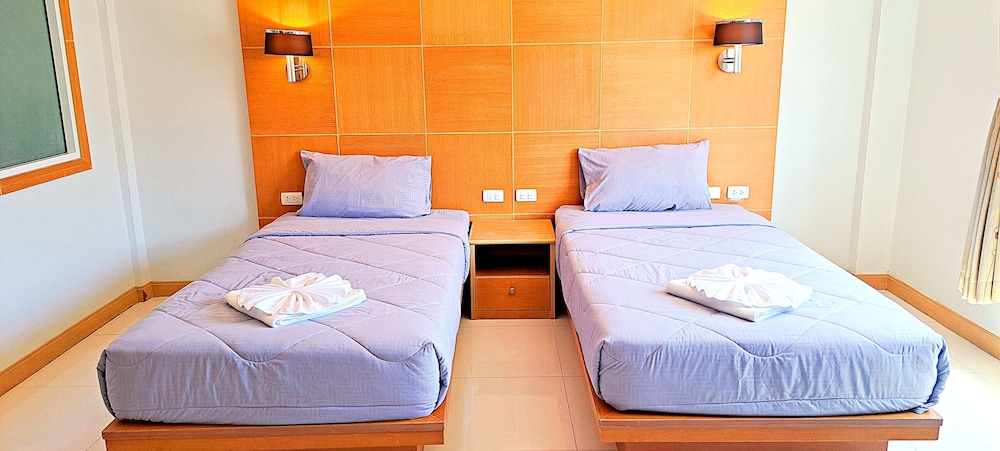 STANDARD, TWIN BEDS