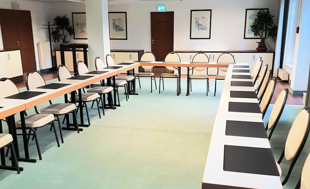 SensCity Hotel Berlin Spandau 48/56