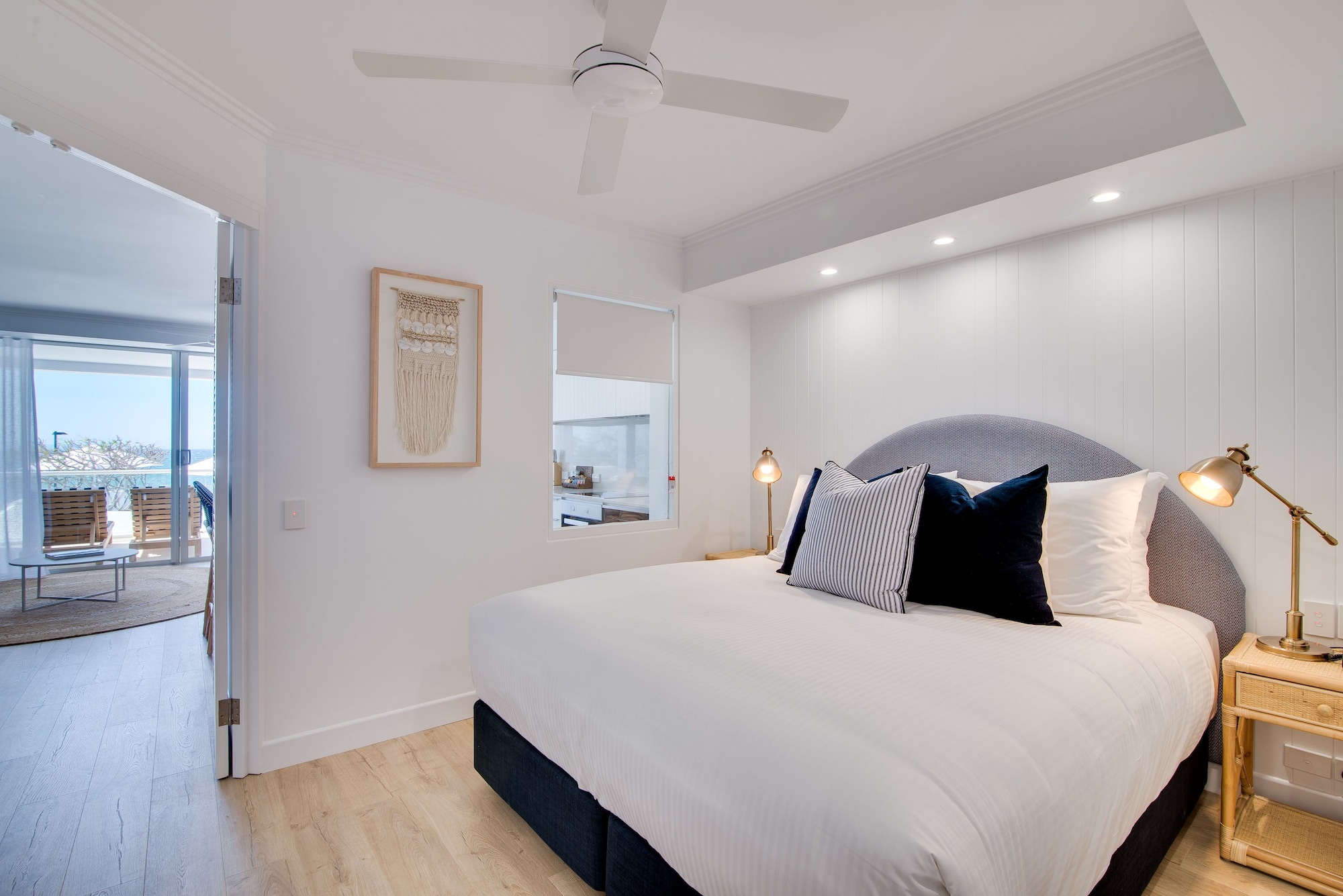2 BEDROOMS, DELUXE, APARTMENT, BEACH FRONT