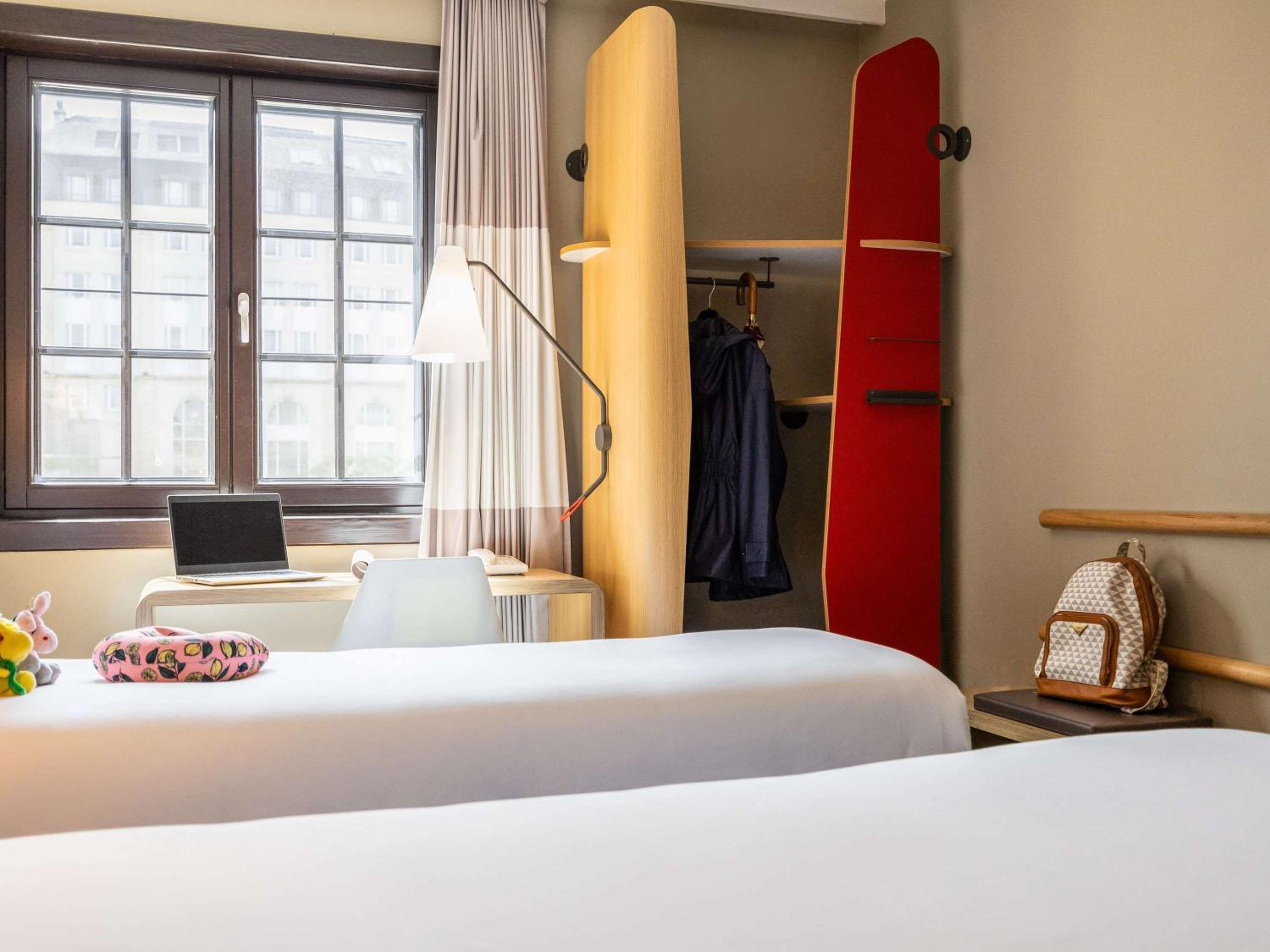 rooms