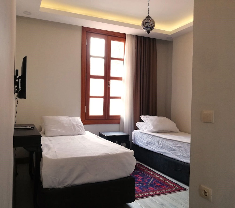 Woo Town Suites 21/43