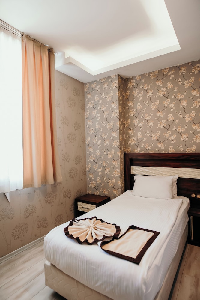 Azd House Hotel 14/50