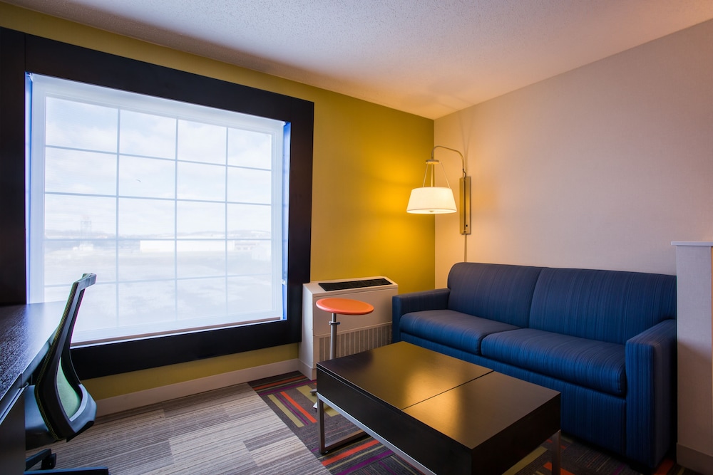 Holiday Inn Express Hotel And Suites Reading 38/48