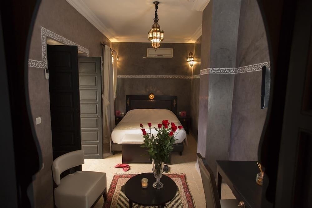 Riad Rose Du Desert 4/64