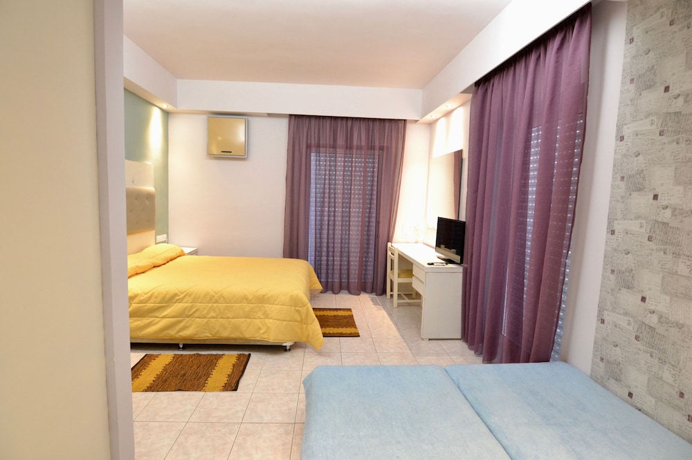 Paloma Blanca Hotel 19/55