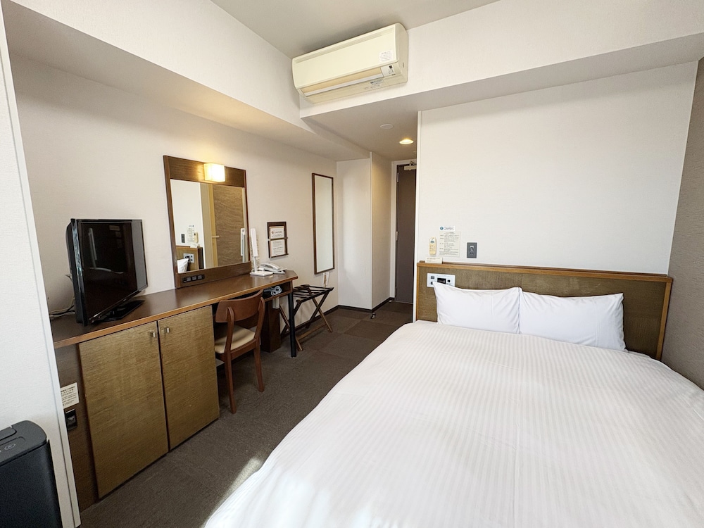 Hotel Route Inn Nagoya Imaike Ekimae 10/46