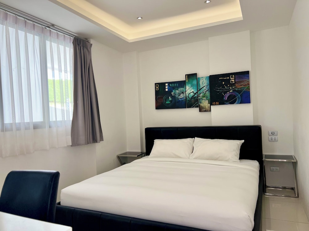 The View Phuket 24/77