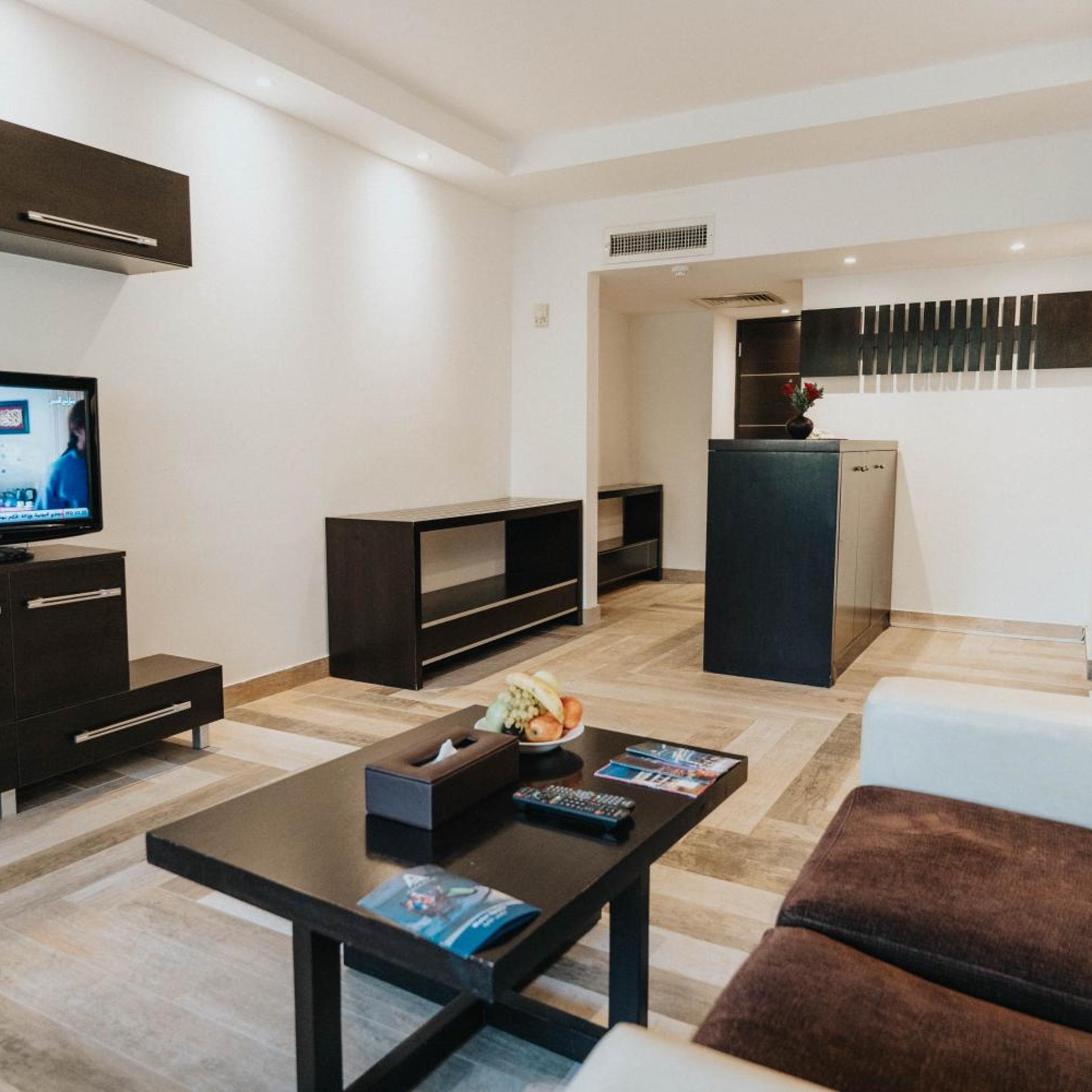 Ashur Hotel 37/63