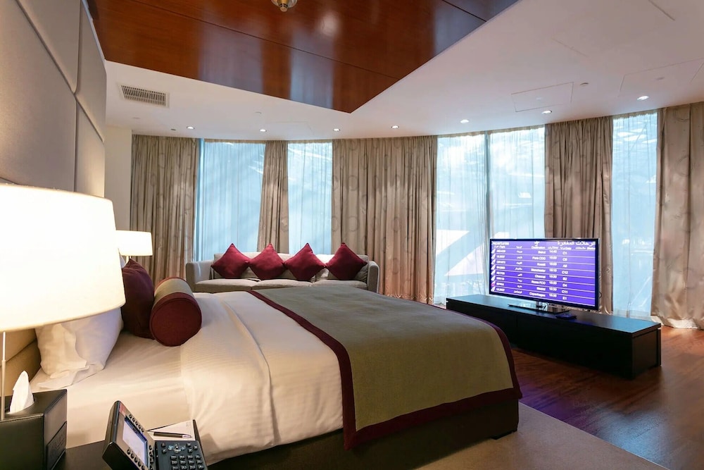 Suite, Multiple Beds