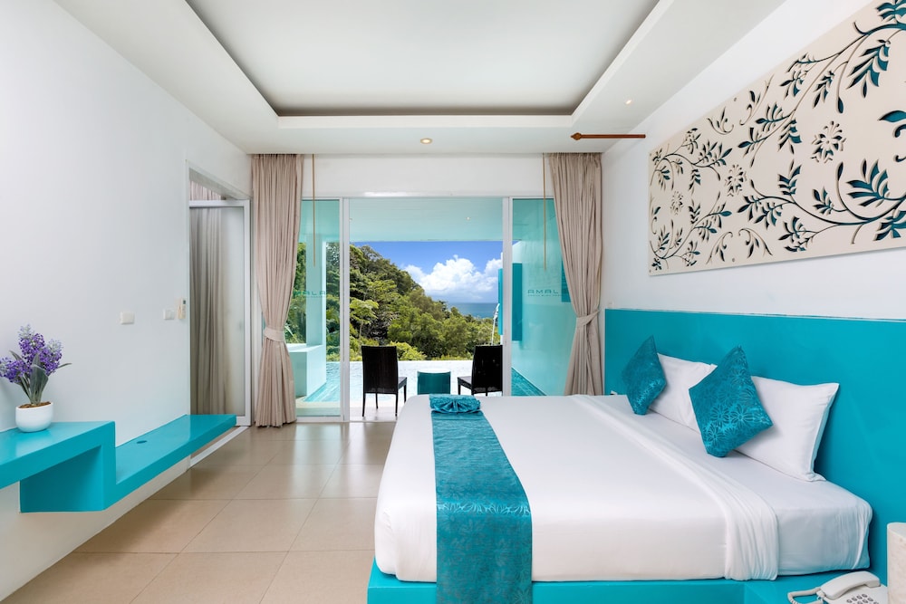 AMALA GRAND BLEU RESORT 7/53