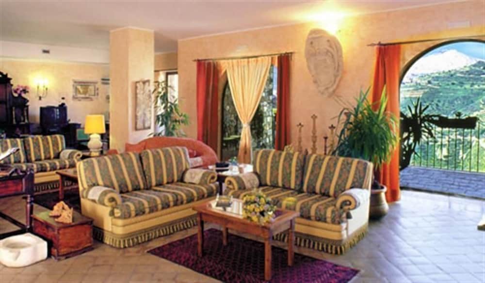 Villa Sonia Hotel 62/86