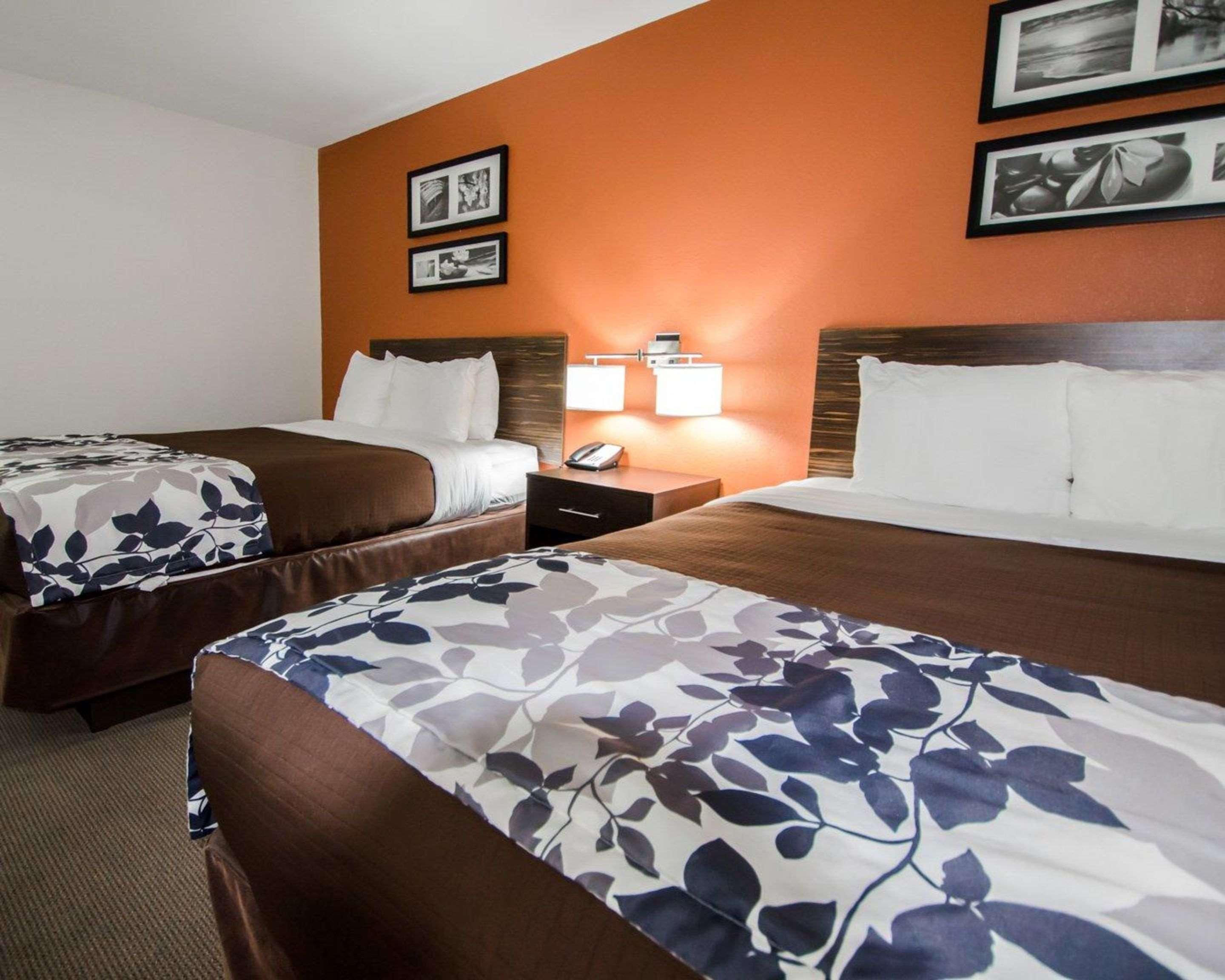 ROOM, 2 QUEEN BEDS