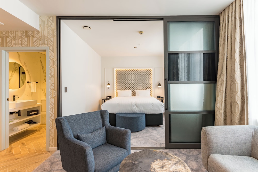 Legacy Airedale Hotel Auckland 43/67