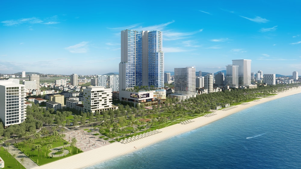 Vinpearl Beachfront Nha Trang 70/74