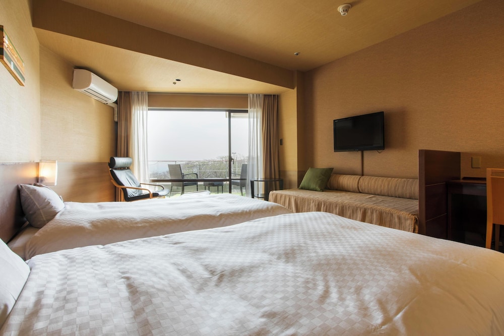 Izukogen Wanwan Paradise Hotel & Cottage 18/57