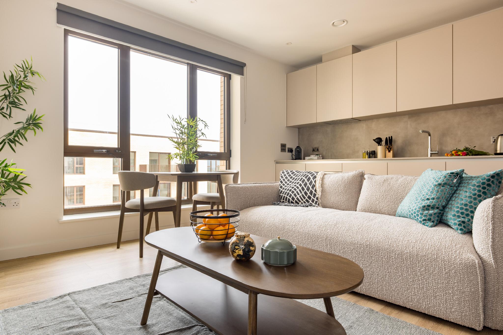 1 BEDROOM