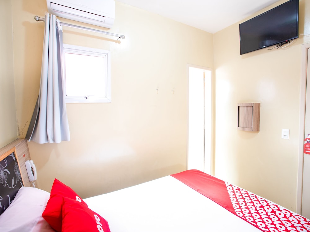 ROOM, DOUBLE BED